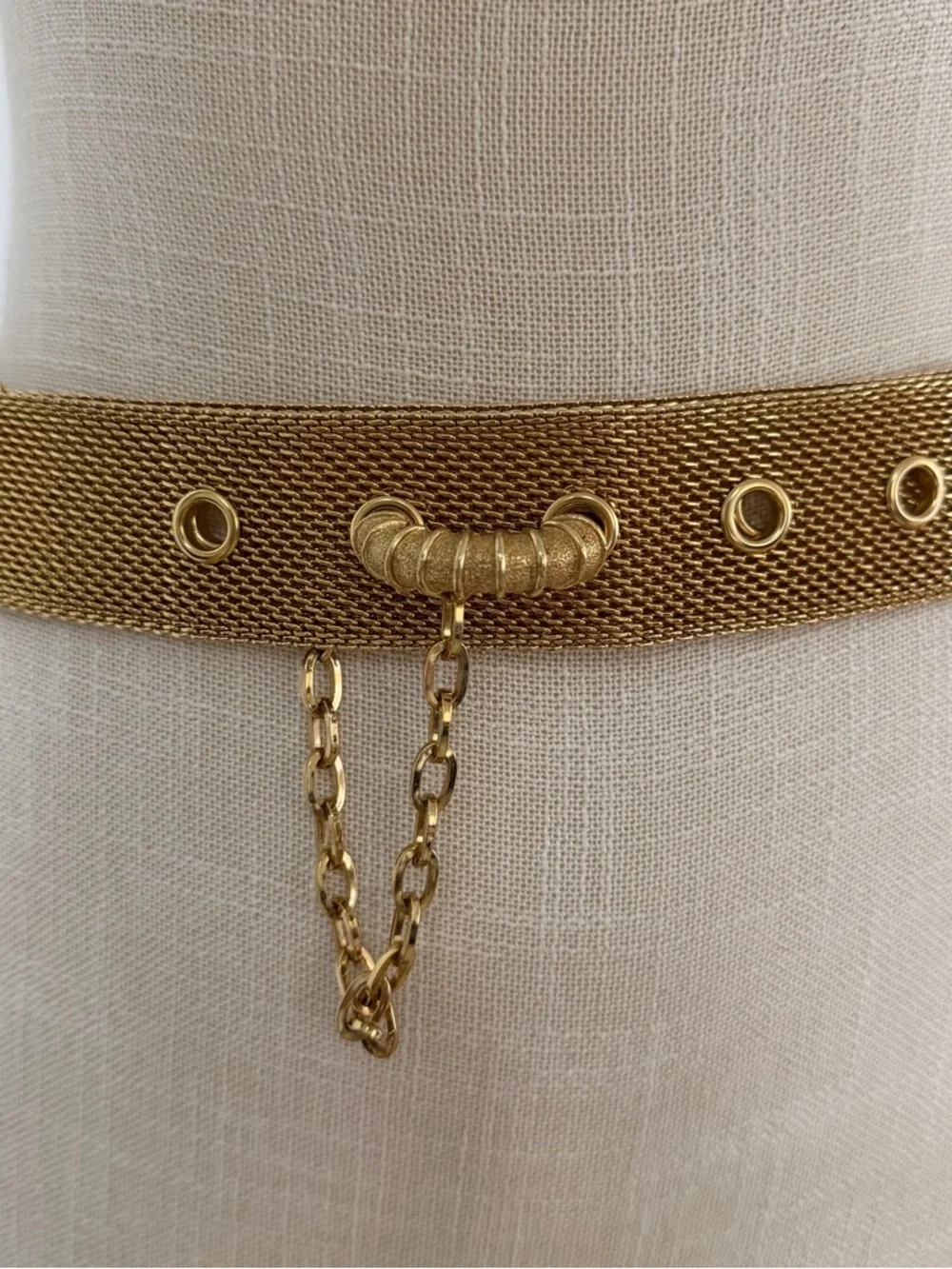 Sarah Coventry elegant gold